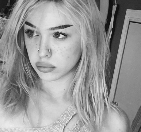 MyahAlanna ポルノスター アート 写真