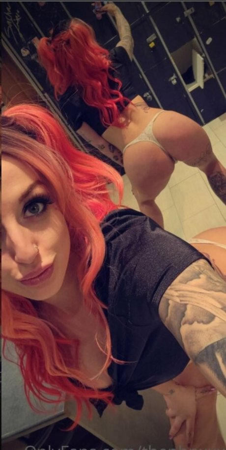 スキニーモデルオンリーファンズ 可愛い 写真