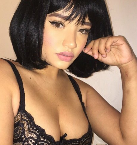 Kim Johannson ヌードスター 画像