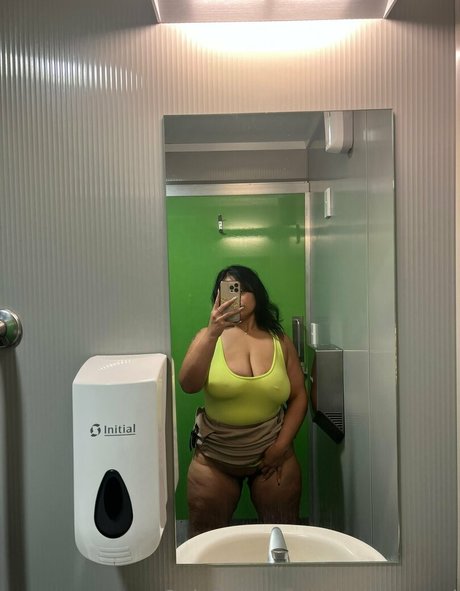 shellz angel HDスター 写真