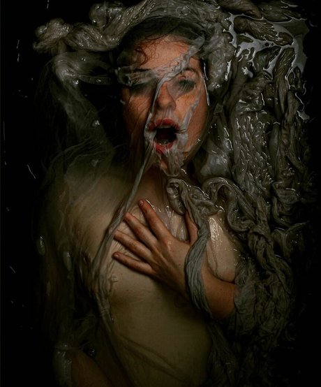 フィットネス 裸 オンリーファンズ 限定 アーカイブ