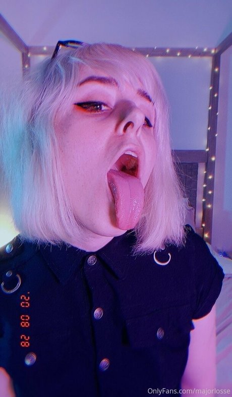 majorlosse エロティックなポルノスター 写真