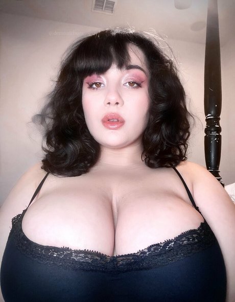 demonlewds ポルノスター ベスト 写真