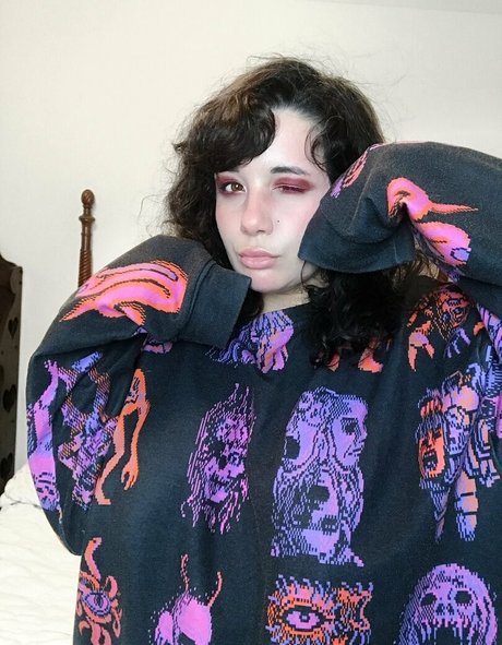 ボディビルダーヌードオンリーファンズ ホット裸 画像