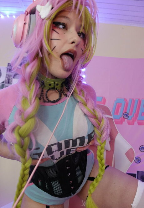 シャワー3P オンリーファンズ えろた 画像