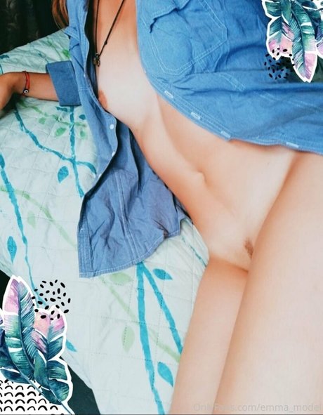 emma model 美しいポルノスター 画像