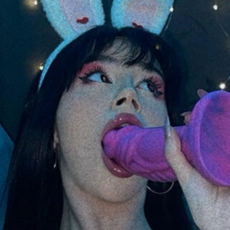 乳首オーガズム オンリーファンズ セクシーヌード 写真