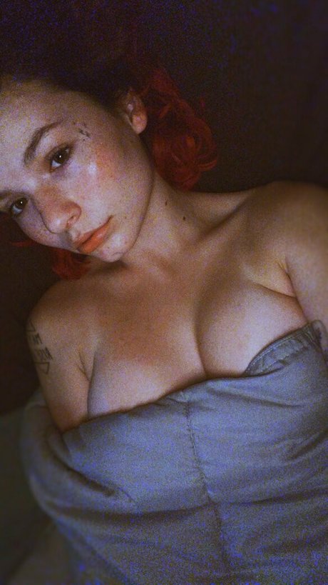 buttercupdaddy666 美しいモデル 写真