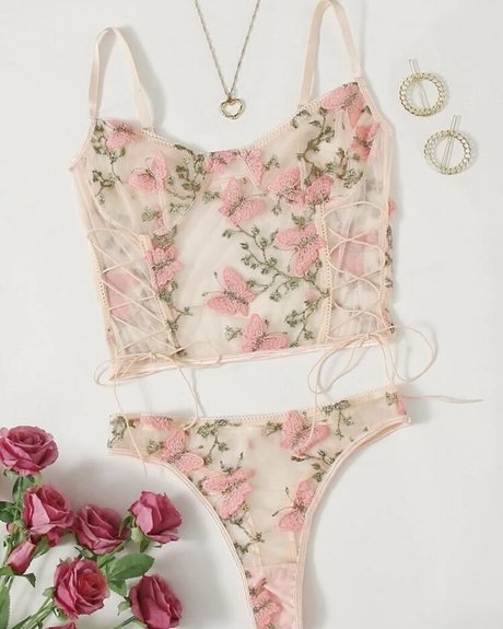 baby mak ポルノスター ヌード 画像