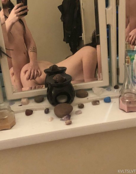 kvltslvt ホットなスター 画像