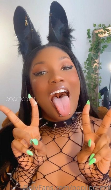 popiipotent ポルノ女優 画像