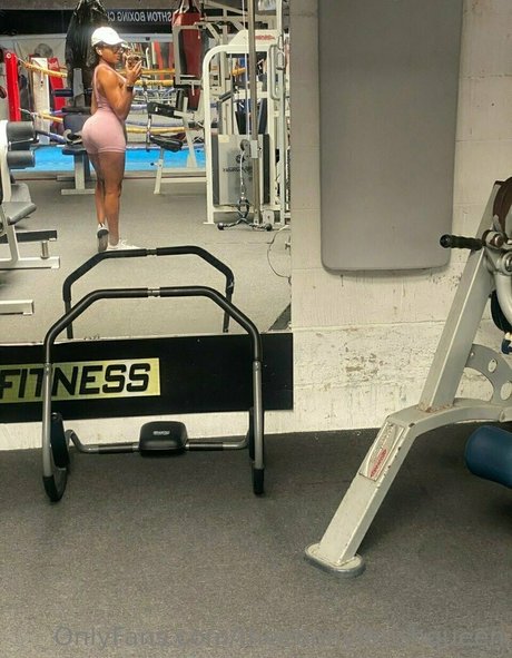 獣医オンリーファンズ 可愛い 画像