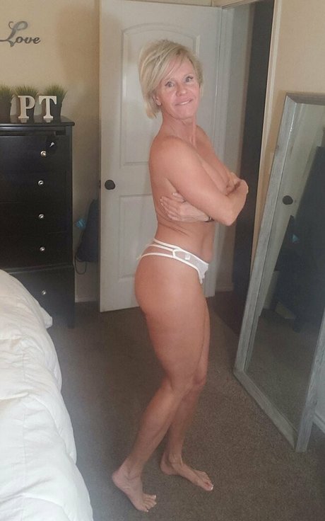 クソ野郎オンリーファンズ 無料ポルノ 写真