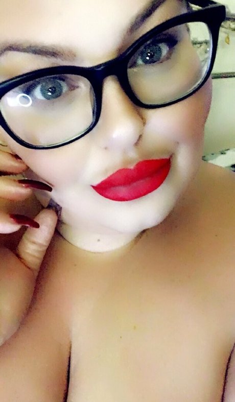 bustybroganxxx HDポルノスター 画像