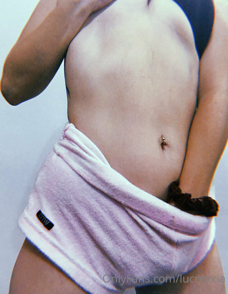 lucrexxia エロティックなスター ギャラリー