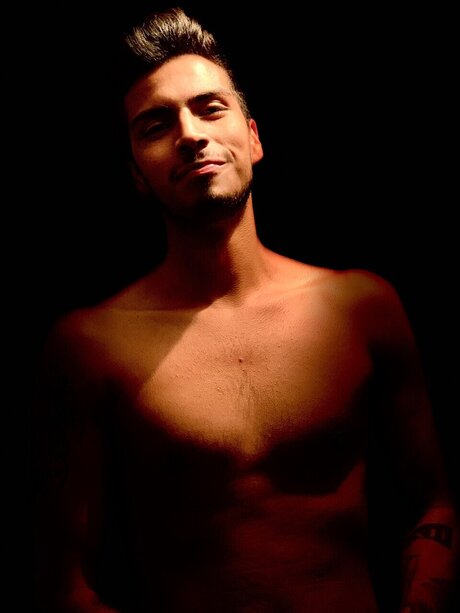 YisCrist666 ヌードモデル 写真