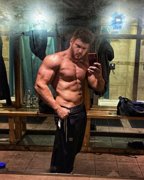 Jockofthunder 完璧なポルノスター アーカイブ