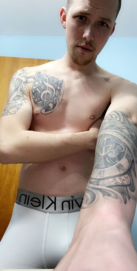 Kyle Landis トップモデル 画像