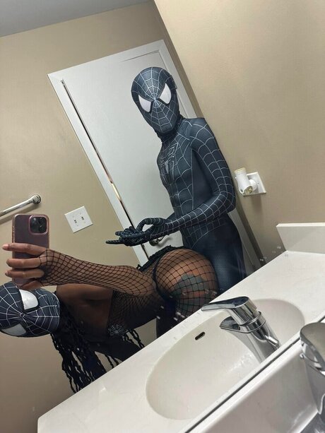 オタクプリンセスオンリーファンズ 無料 写真