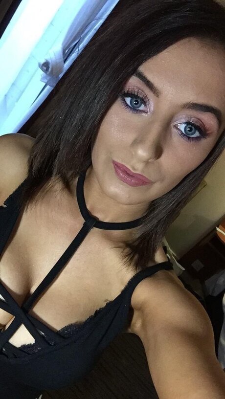 アマチュアディープスロートオンリーファンズ セックス ギャラリー