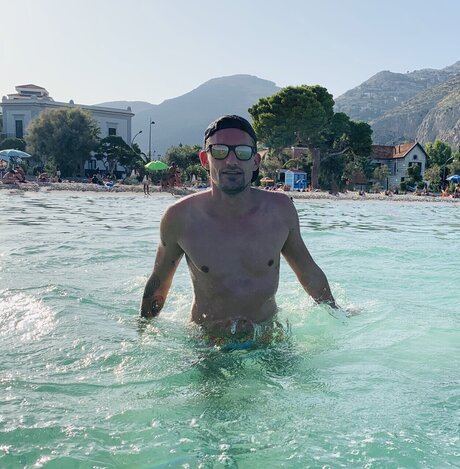 異人種間XXX オンリーファンズ セクシー裸 写真