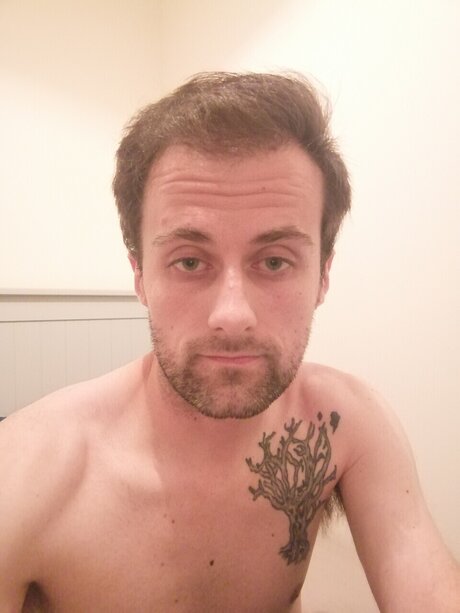 Stuart Baird ポルノスター 独占 ギャラリー