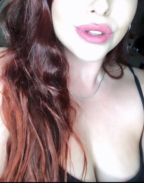 Velvettt エロティックなモデル 画像