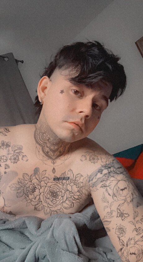 OhSenpai ポルノスター 独占 画像