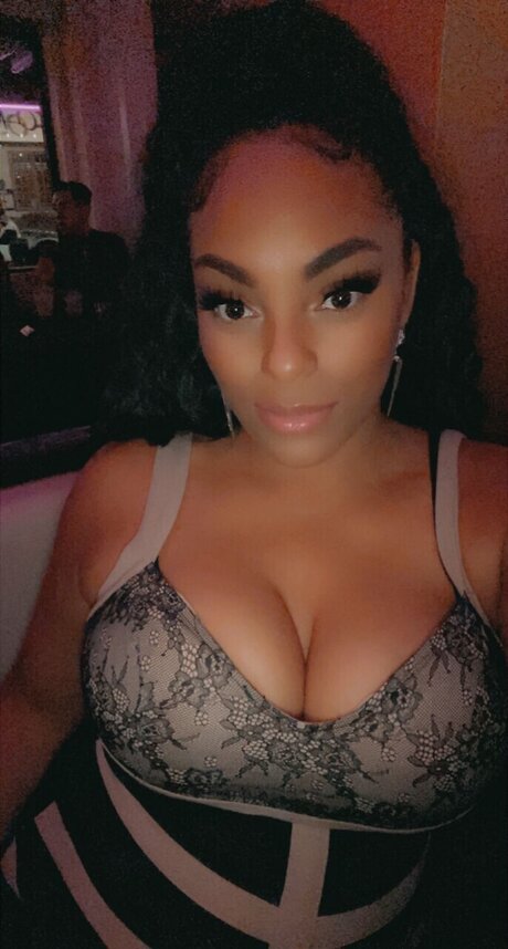 Sexy savage セックス女優 画像