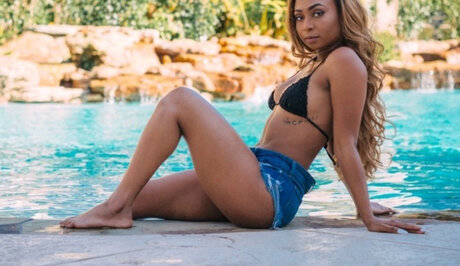 Serena 素敵な女優 写真