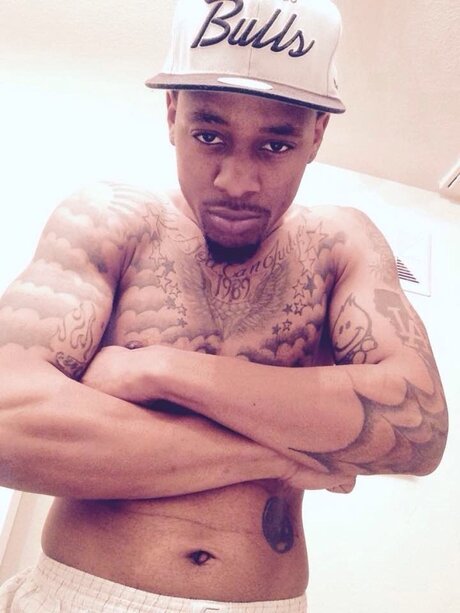 Mr Versatile ポルノモデル 画像