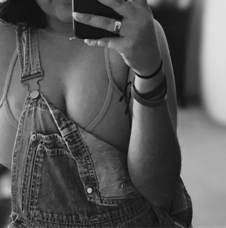 Angelina Rose ポルノスター 独占 写真