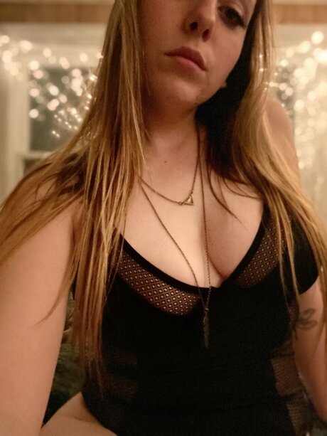 Ashley Maier 素敵なポルノスター 写真