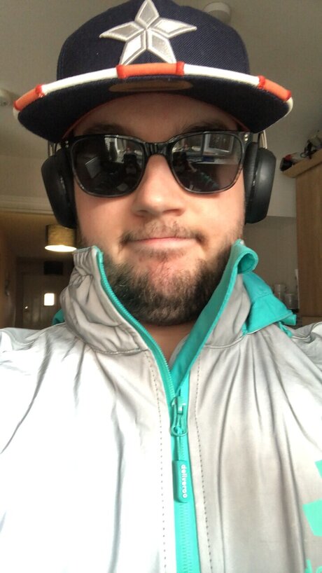 Dezo ポルノスター 高品質 ギャラリー