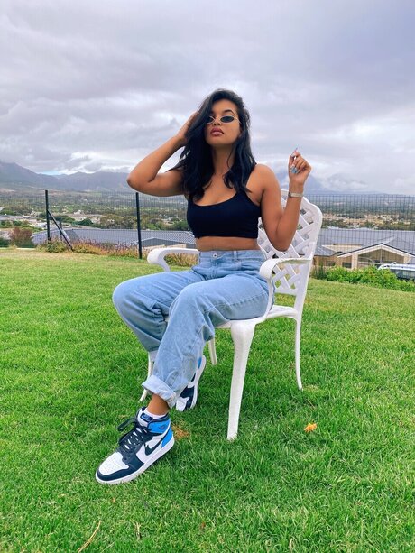 50歳のオンリーファンズ 無料 写真