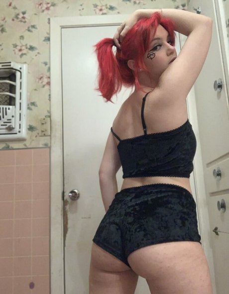 anarchyelmo 素敵なモデル 写真