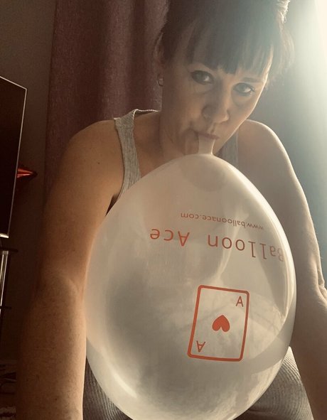 LGBTオンリーファン セクシーヌード 写真