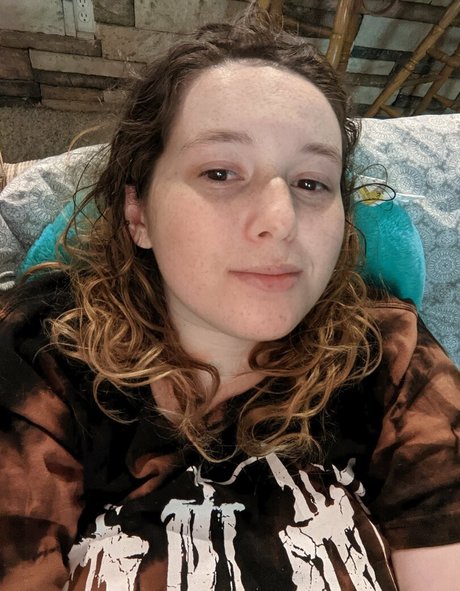 金髪の筋肉オンリーファンズ 無料エロ 画像