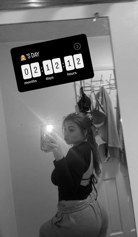 オンリーファンズの動画 ヌード アーカイブ