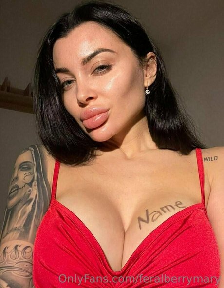 ボディビルダーヌードオンリーファンズ ホット裸 写真