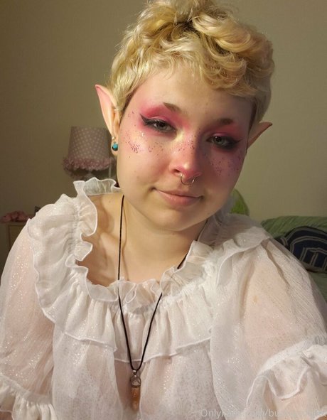 バニープリンセスオンリーファンズ ポルノ 画像