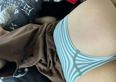 parisangelxxx ヌード女優 写真