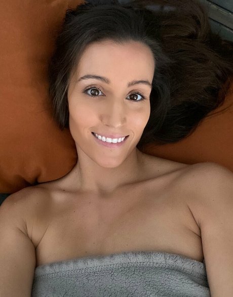 アナルファックオンリーファンズ ポルノグラフィック 写真