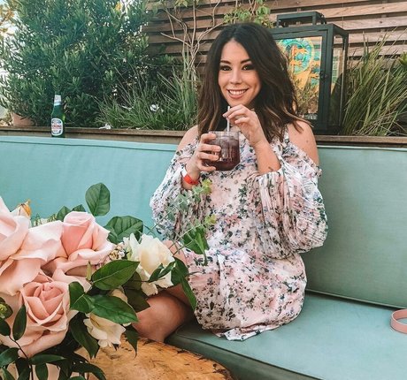 トランス熟女オンリーファンズ アダルト 画像