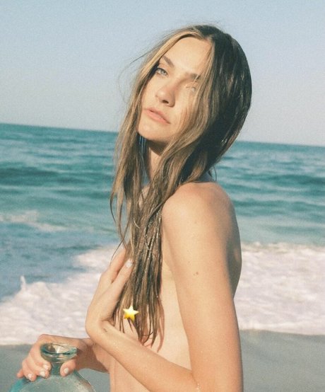 ボンデージオンリーファンズ 美しいポルノ 画像