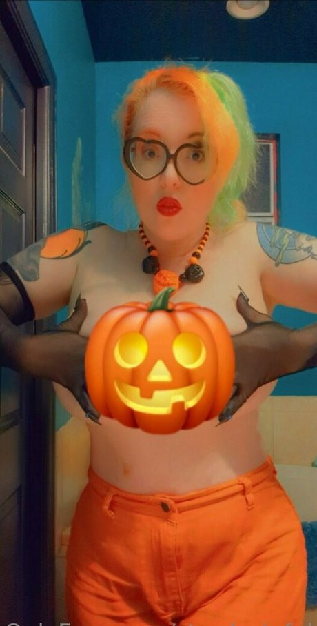 starrlysinful HDスター 写真