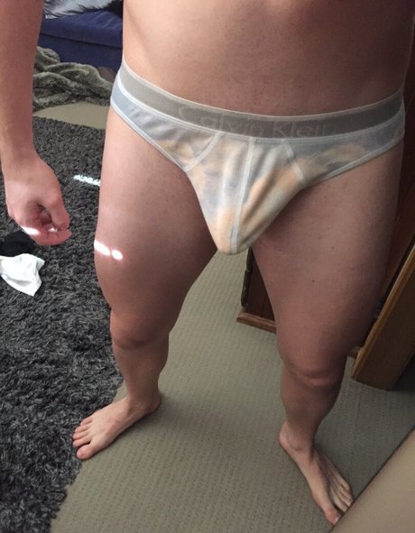 金髪オナニーオンリーファンズ 無料ポルノ 写真