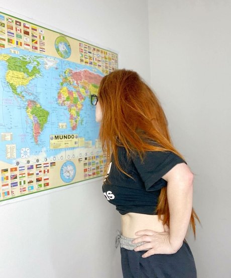 Mai Purper xxxスター 写真