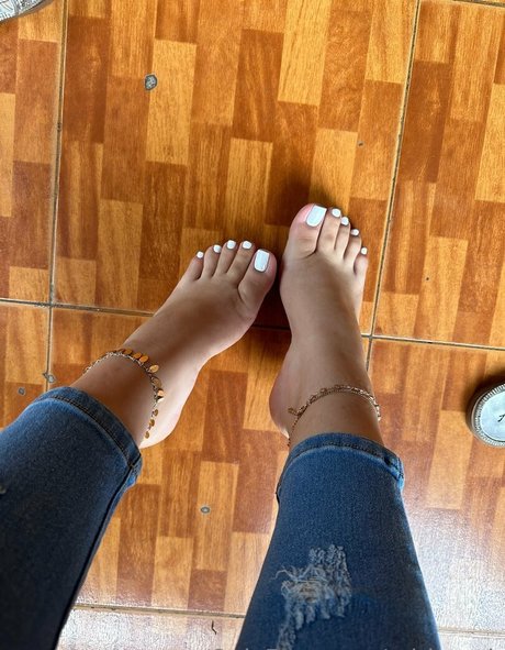 フィットネスアナルオンリーファンズ トップ 画像