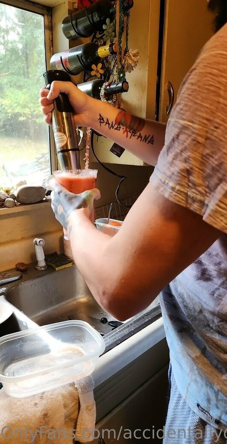 ブロンドのお尻オンリーファンズ 美しいポルノ アーカイブ